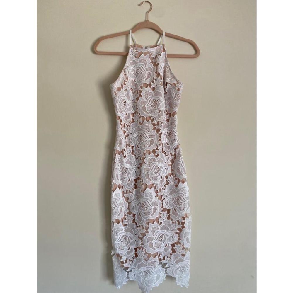 Women's Lulus White Lace Bodycon knee length Dress Size XS - Picture 2 of 4